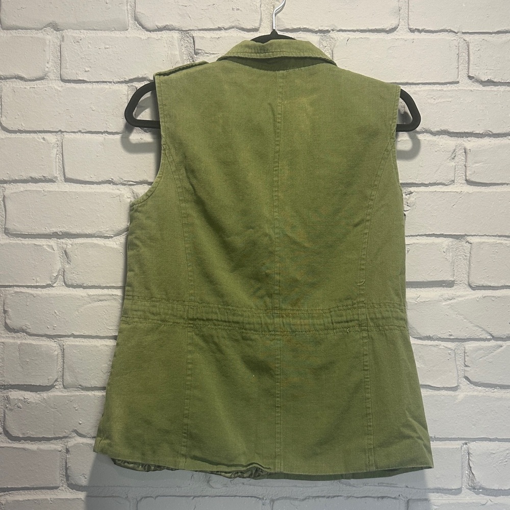 Charlotte Russe Khaki Green Vest with Studded Collar size M - Picture 5 of 7